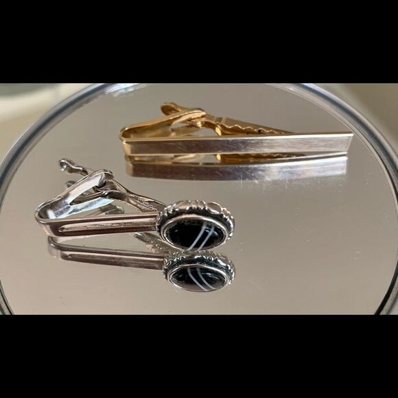 Bundle of 2 vintage tie clips - Picture 1 of 5